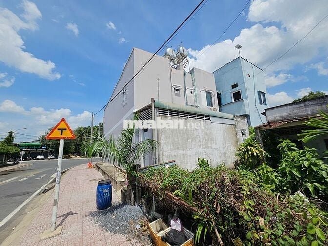 CHỦ KẸT TIỀN BÁN ĐẤT TẶNG NHÀ 192M2 NGAY THỊ TRẤN CỦ CHI SỔ HỒNG RIÊNG