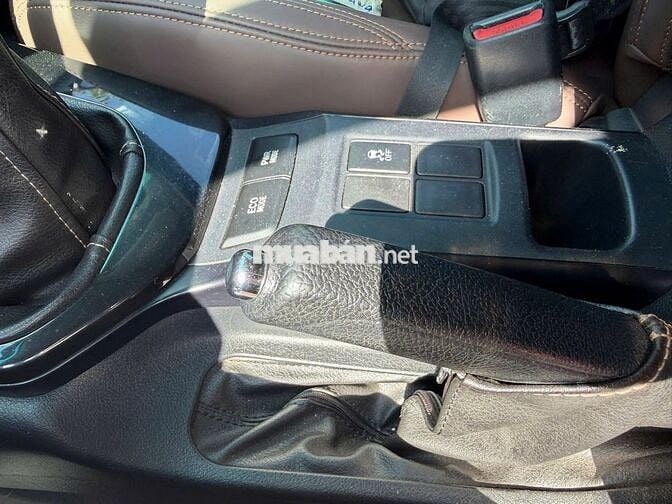 Toyota Fortuner 2018 đk 2019 Nâu 7 chỗ Dầu Xe Nhập
