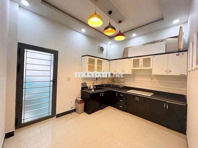 CHO THUÊ NHÀ MẶT TIỀN TRẦN PHÚ