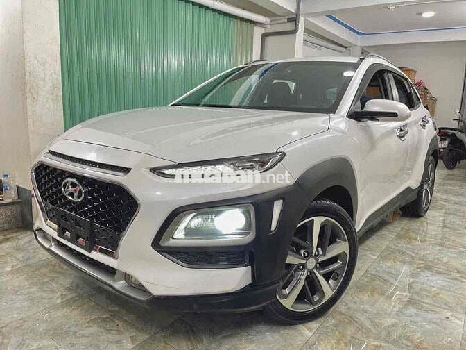Hyundai Kona 2024 Trắng 5 chỗ