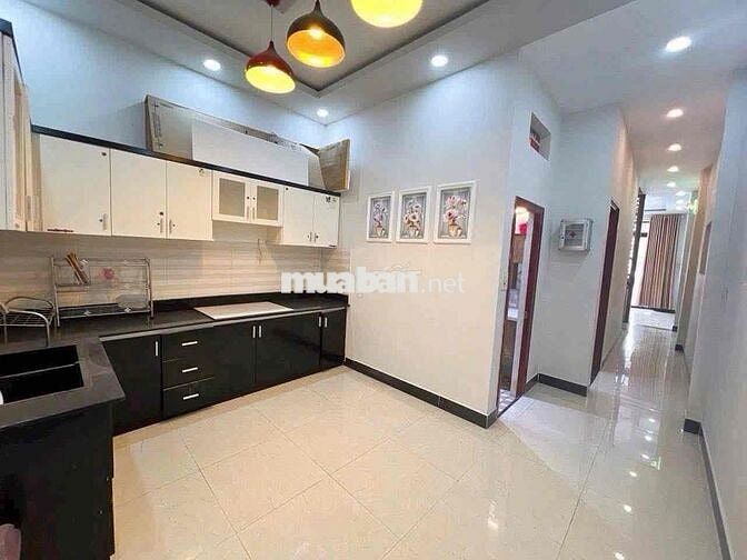 CHO THUÊ NHÀ MẶT TIỀN TRẦN PHÚ
