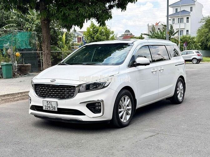 KIA Sedona 2.2 DATH 2019 Trắng Tự động 8v2 km