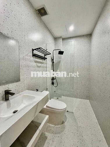 cho thuê nhà 3 tầng đường 7m5 THANH LƯƠNG 18, Hoà Xuân, Đà nẵng - vị t