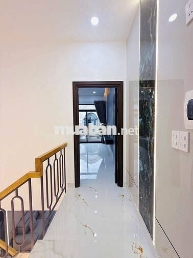 CHO THUÊ NHÀ ĐẸP MỚI HOÀN THIỆN 3 TẦNG MAI CHÍ THỌ, HOÀ XUÂN