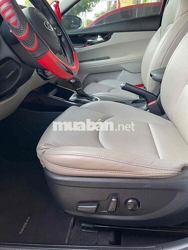 Kia Cerato 2024 Đỏ 5 chỗ