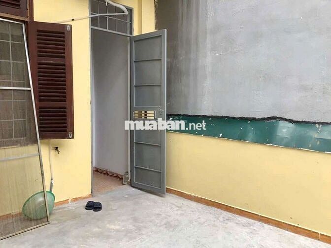 12.5tr, cho thuê nhà riêng Ngõ 21 Lê Văn Lương