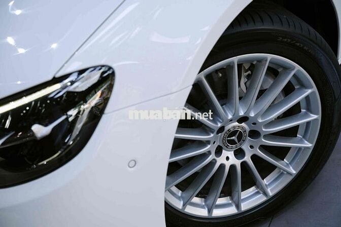 Mercedes-Benz E200 2021 Trắng 38.000 miles
