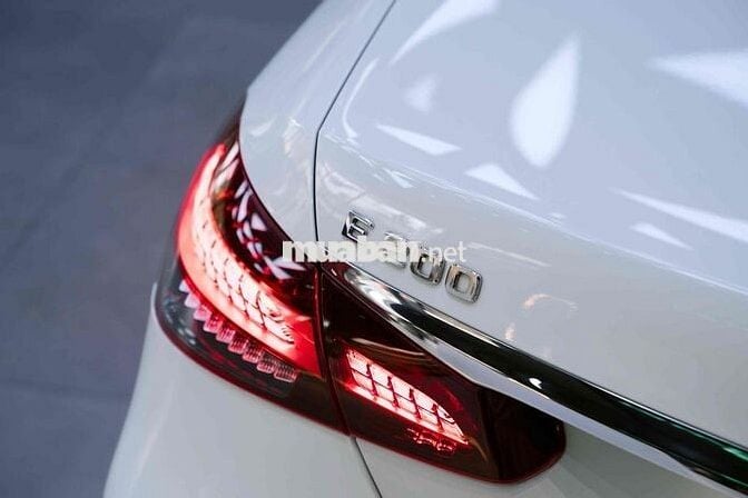 Mercedes-Benz E200 2021 Trắng 38.000 miles