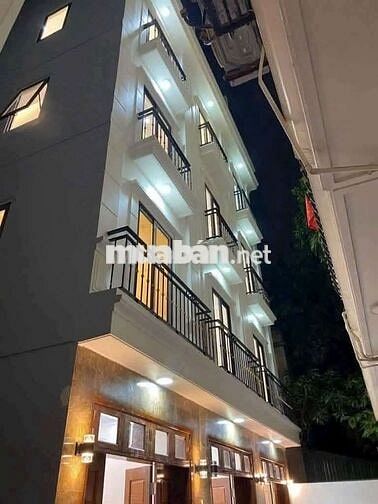 🏡 Nhà Góc Đẹp Đối Diện AEON Mall Long Biên – 3PN, Chỉ 10 Triệu/Tháng!