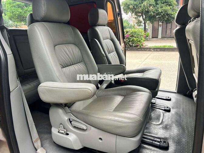 Kia Carnival 2009 Tự động Cửa Lùa