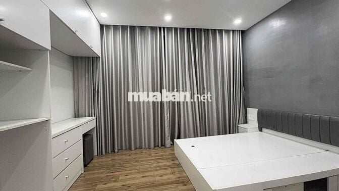 Căn hộ dịch vụ giá phòng trọ có nhà vệ sinh riêng, nội thất cơ bản
