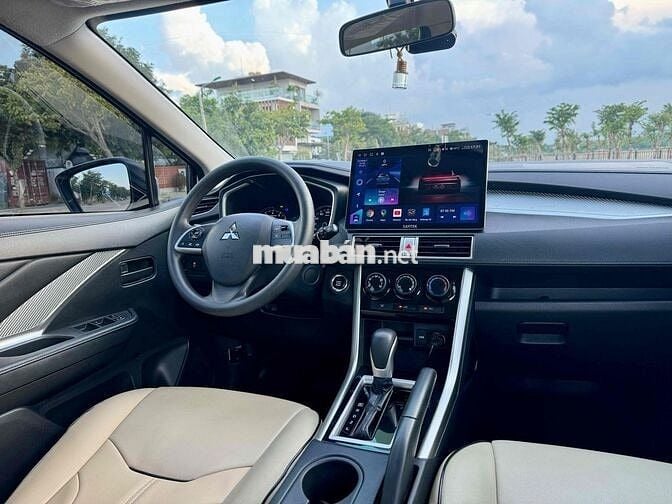 Mitsubishi Xpander AT Eco 2022 Trắng 7 chỗ