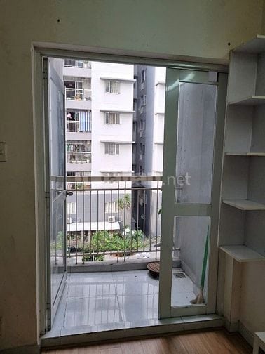 Bán căn hộ B2.02 chung cư Sơn Kỳ 1, thang máy