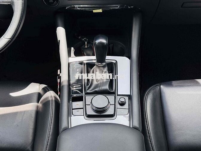 Mazda 3 1.5L Premium 2022 Xanh 34.000 Km