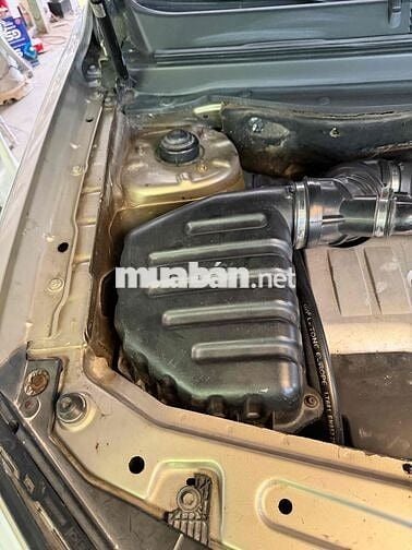 Chevrolet Captiva 7 chỗ Số tự động Vàng cát