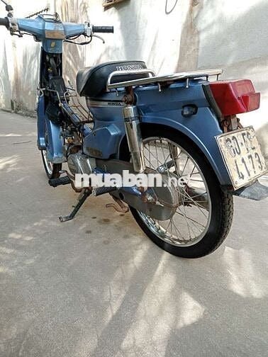 Honda Cup 82 Xanh Êm