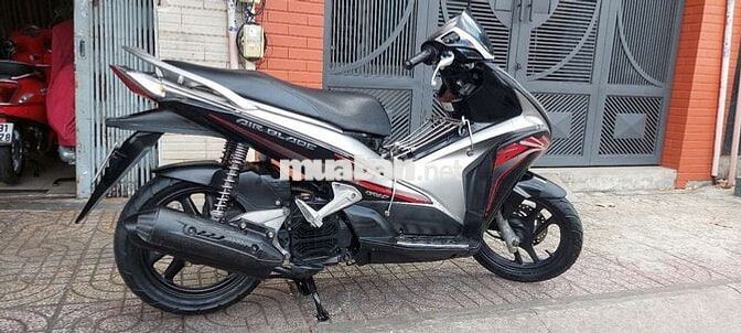 Honda Air Blade 110fi 2012 Đen Bạc Đỏ