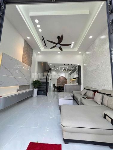   Xuất Hiện Căn Nhà Lầu Hoàn Thiện Ngay Cuối Đường Đồng Khởi Chỉ 700tr