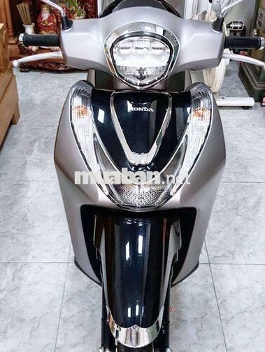 Honda SH Mode ABS 2023 Bạc 11000 km