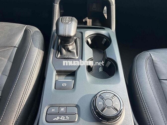 Thanh Lý Xe Ford Everest Cao cấp 2024 Đỏ 81.000 Km