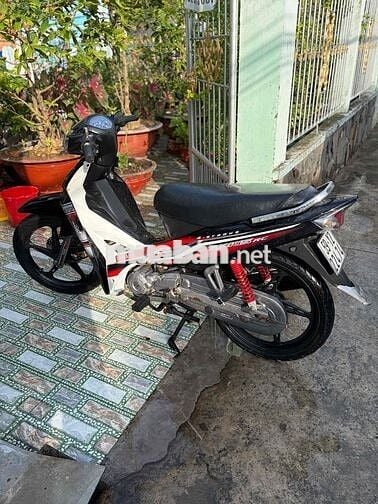 Yamaha Sirius RC Đen trắng đỏ Zin