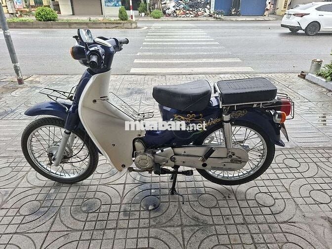 Honda Super Cub 50 Xanh trắng đã sử dụng