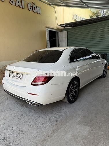 Mercedes-Benz E 180 2020 Trắng 66000 km