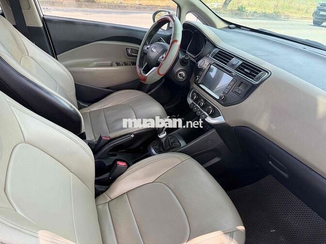 KIA RIO 2016 Số sàn Trắng