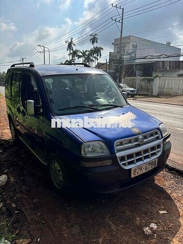 Fiat Doblo 7 chỗ Xanh Số sàn