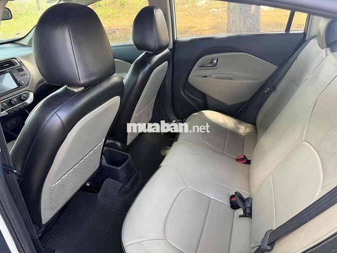 KIA RIO 2016 Số sàn Trắng