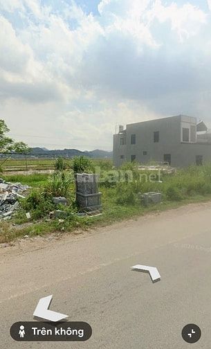 Cho thuê 2 mảnh đất trống (thổ cư ) mặt đường QL12B có DT 132 mỗi mảnh