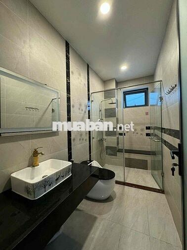 PHÒNG BAN CÔNG FULL NỘI THẤT TỪ A TỚI Z GẦN ĐẠI HỌC VĂN HIẾN