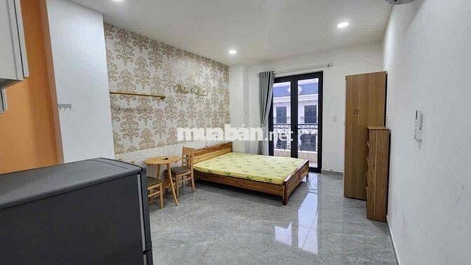 Cho thuê căn hộ KĐT Vạn Phúc full nội thất