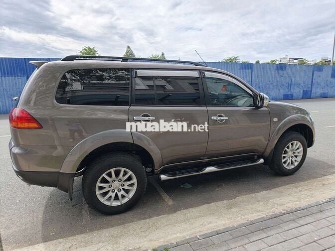 Mitsubishi Pajero Sport 2012 Số tự động Nâu
