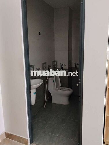 🏠 CHO THUÊ PHÒNG NỘI THẤT ĐẦY ĐỦ – NHÀ MẶT TIỀN GẦN KHANG ĐIỀN