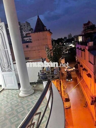 Cho thuê nguyên căn trống rộng, 3pn 3wc, Nguyễn Văn Lượng p17 Gò vấp