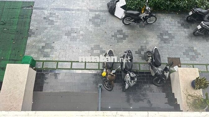 Cho Thuê Văn Phòng 65m² Sàn Trống Giá Chỉ 12 Triệu - Vạn Phúc City