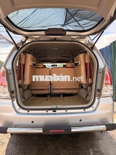 Toyota Innova G 2010 Bạc