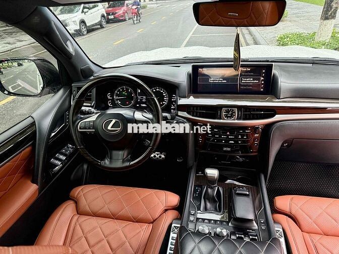 Lexus LX 570 Super Sport MBS 2019 Trắng