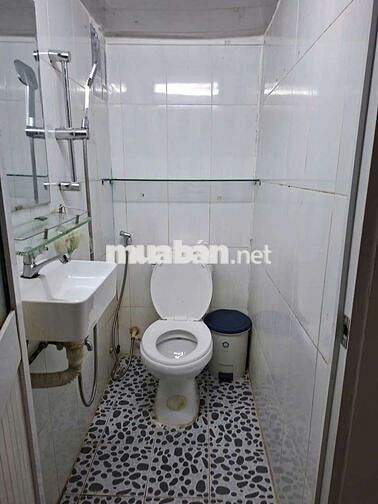 cho thuê nhà đg. phạm văn .p3.tân bình