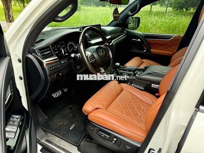 Lexus LX 570 Super Sport MBS 2019 Trắng