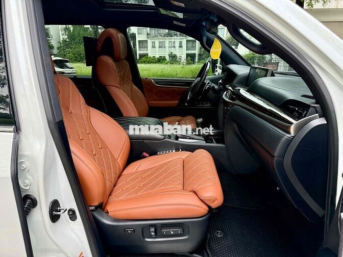 Lexus LX 570 Super Sport MBS 2019 Trắng