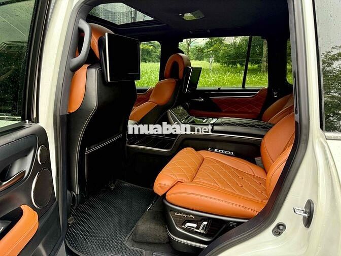 Lexus LX 570 Super Sport MBS 2019 Trắng