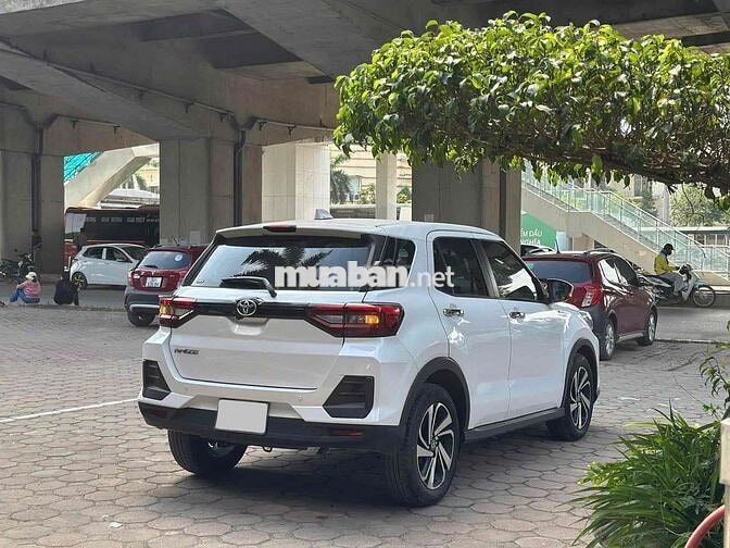 Toyota Raize 2025 Trắng ngọc trai 8000 km