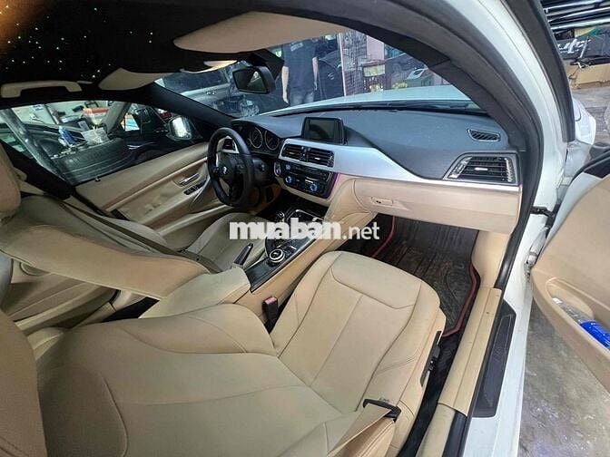 BMW 3 Series Trắng