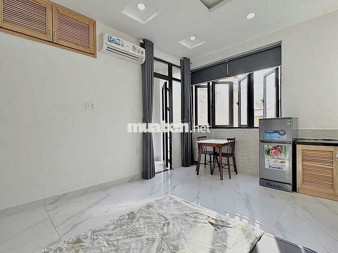 Balcony fullNT Điện Biên Phủ - Bình Thạnh gần Đại Học UEF giáp Quận 1