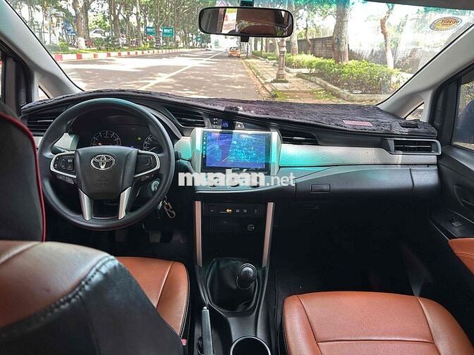 gd Toyota Innova E 2018 chính chủ