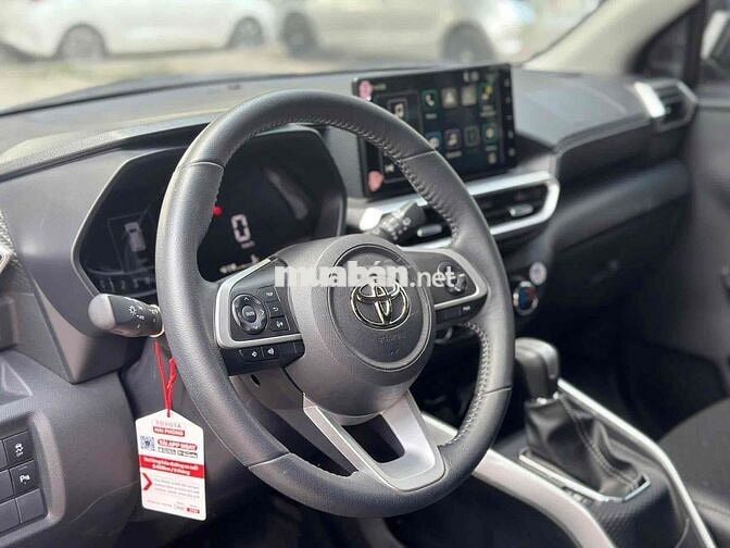 Toyota Raize 2025 Trắng ngọc trai 8000 km