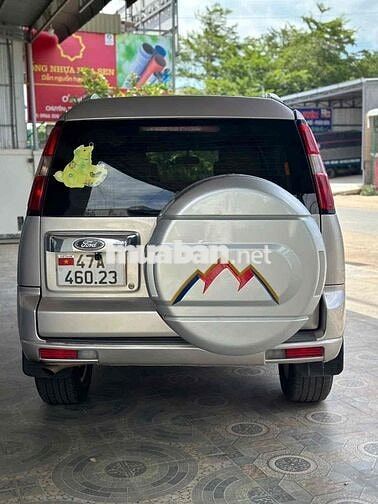 Ford Everest 2011 Số sàn Bạc