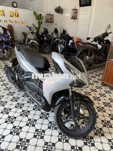 Honda Air Blade 2022 Bạc 15.000 km